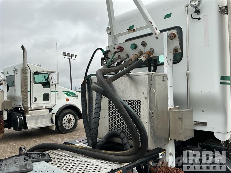 Kenworth T800 Tractor Units