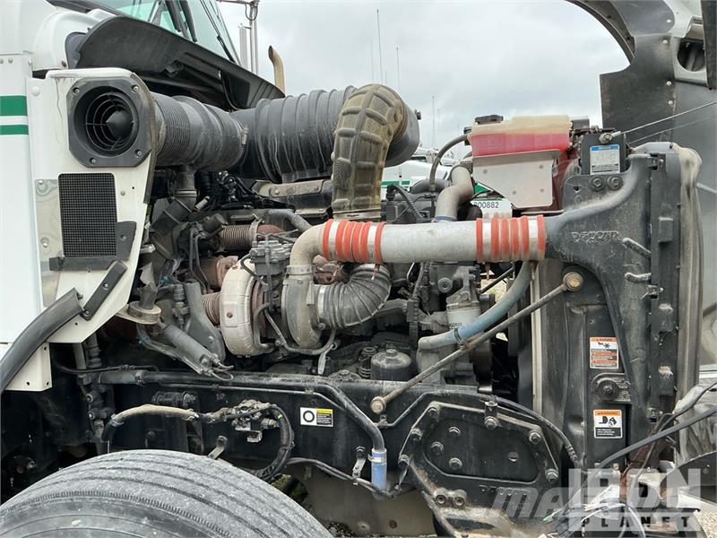 Kenworth T800 Autotractoare