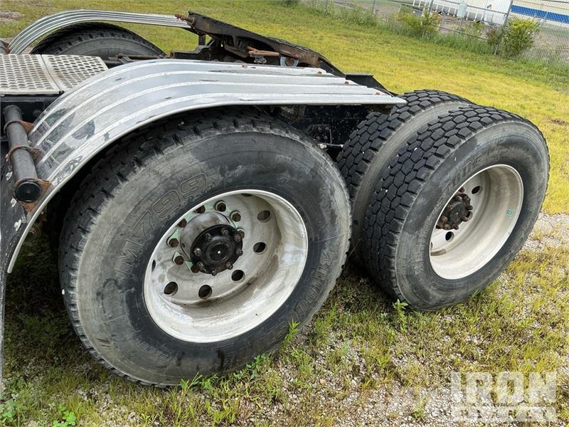 Kenworth T800 Autotractoare