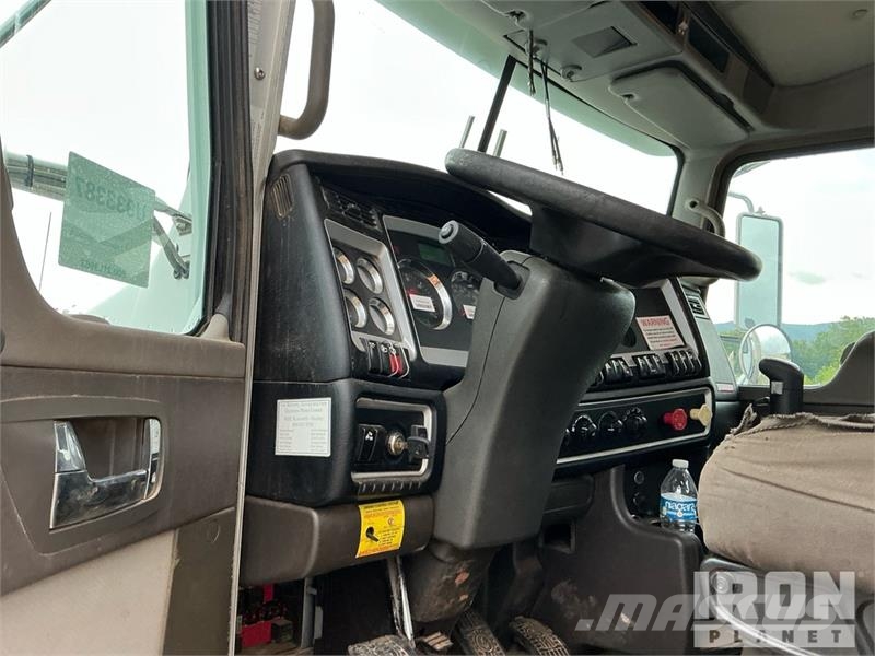 Kenworth T800 Tractor Units