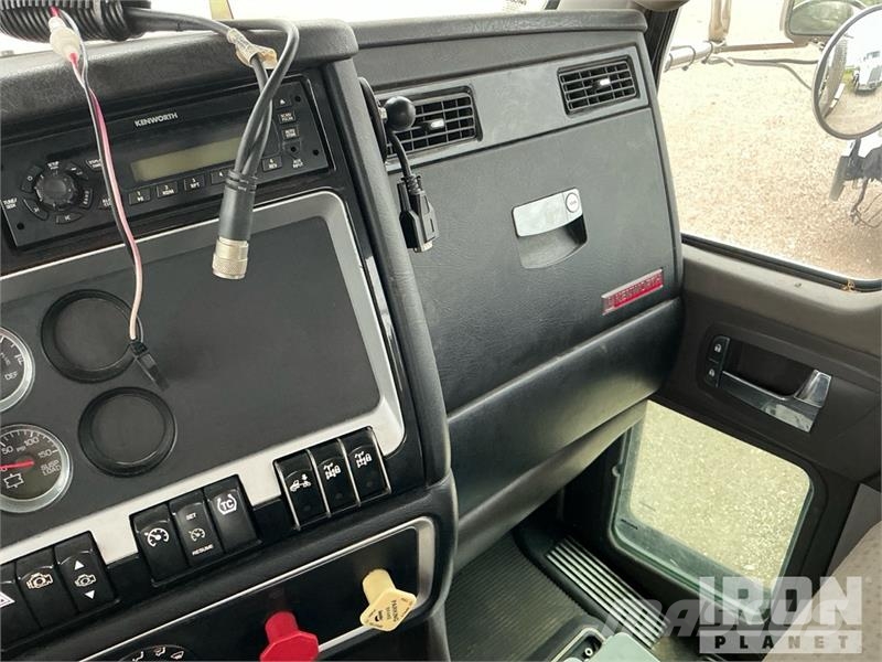 Kenworth T800 Tractor Units