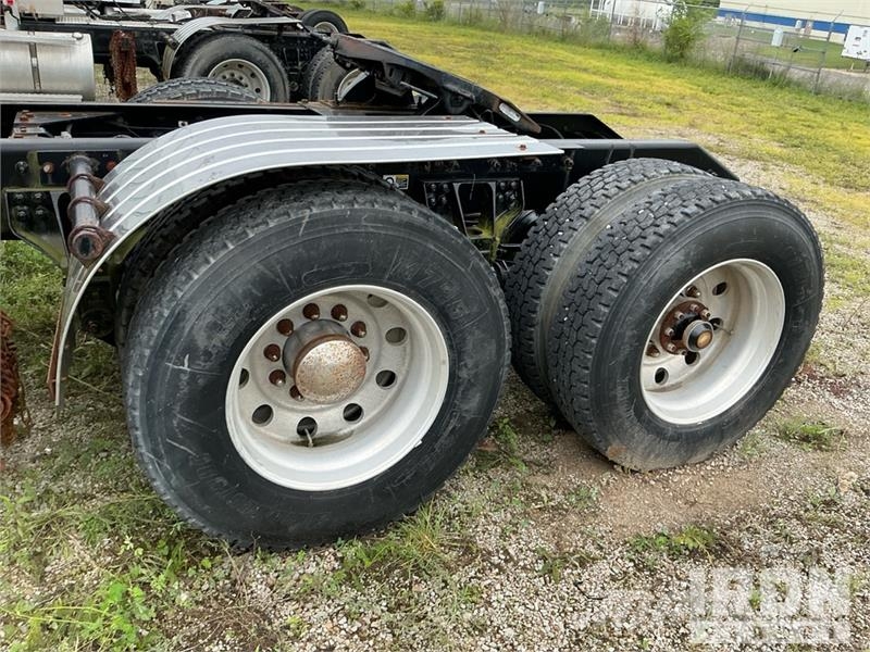 Kenworth T800 Autotractoare