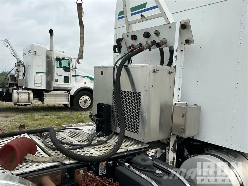 Kenworth T800 Tractor Units