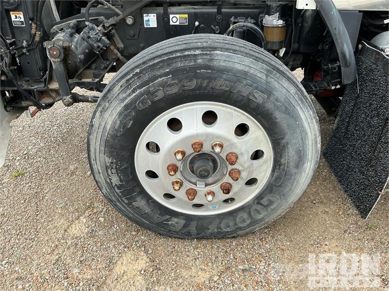 Kenworth T800 Tractor Units