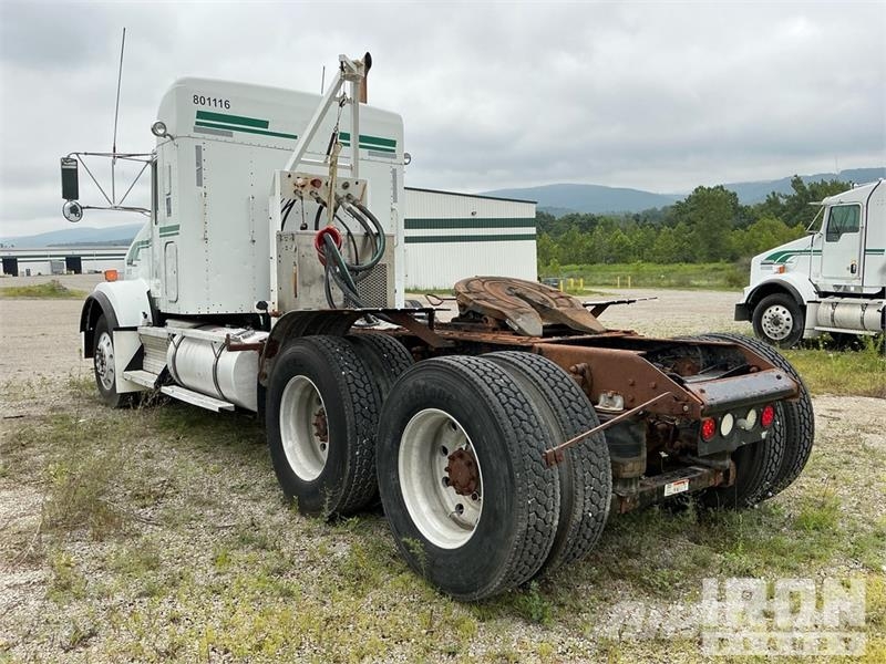 Kenworth T800 Autotractoare