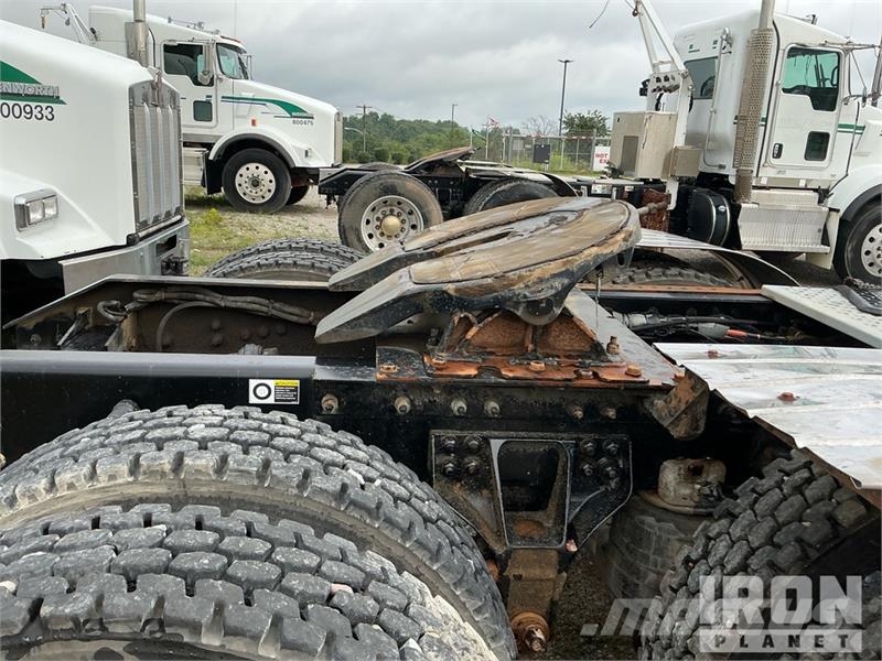 Kenworth T800 Tractor Units