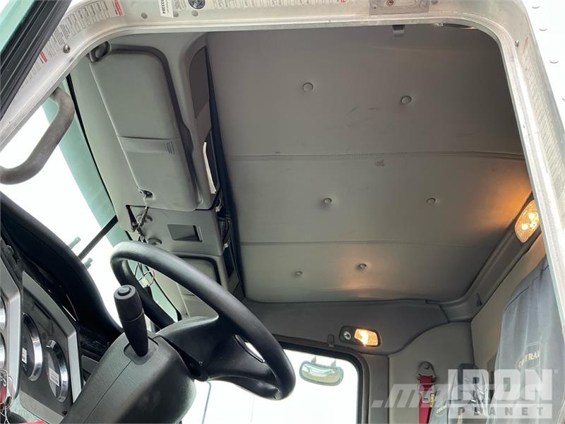 Kenworth T800 Tractor Units