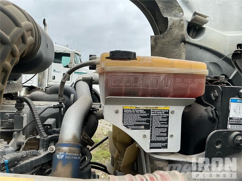 Kenworth T800 Tractor Units