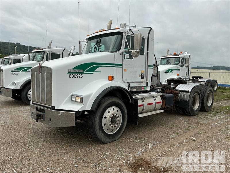 Kenworth T800 Tractor Units