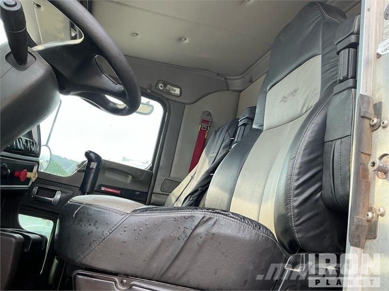 Kenworth T800 Tractor Units