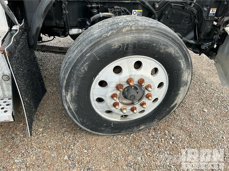 Kenworth T800 Tractor Units