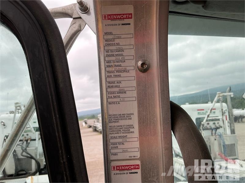 Kenworth T800 Tractor Units