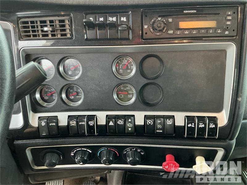 Kenworth T800 Autotractoare