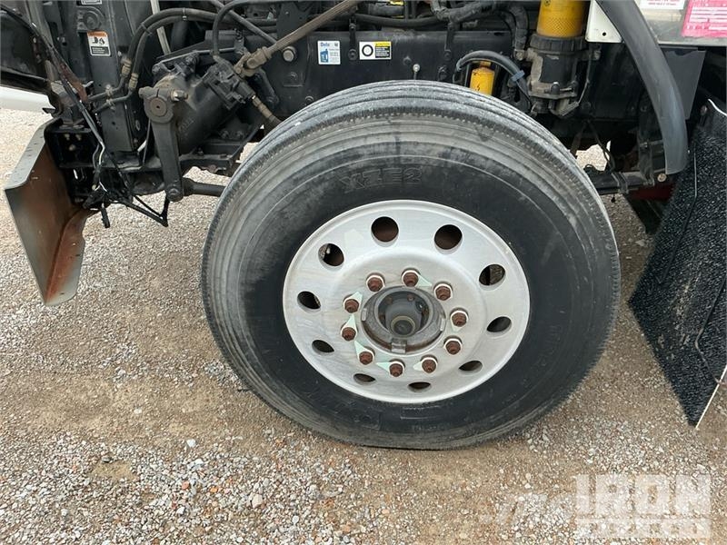 Kenworth T800 Tractor Units