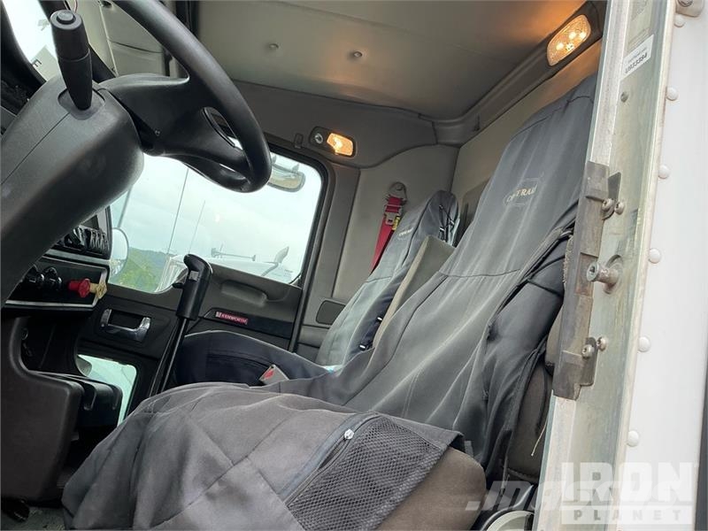 Kenworth T800 Tractor Units