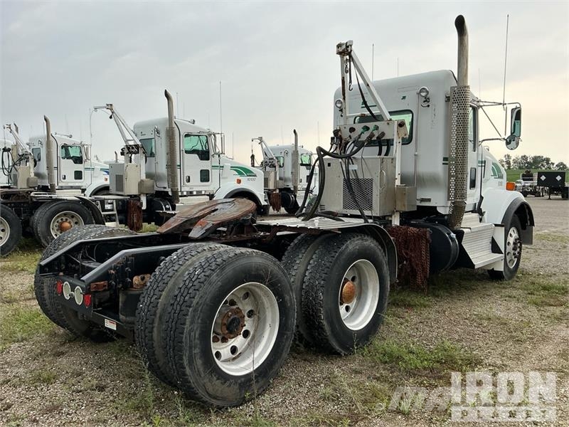Kenworth T800 Tractor Units