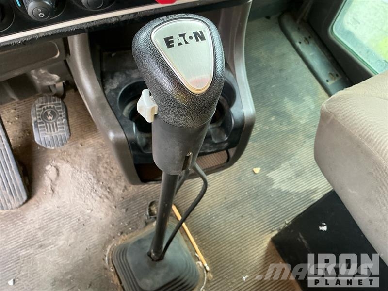 Kenworth T800 Tractor Units