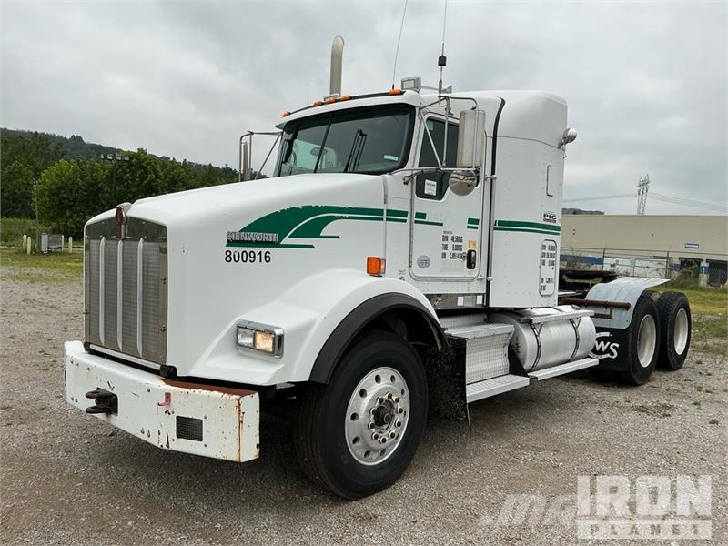 Kenworth T800 Autotractoare