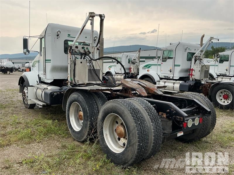 Kenworth T800 Tractor Units