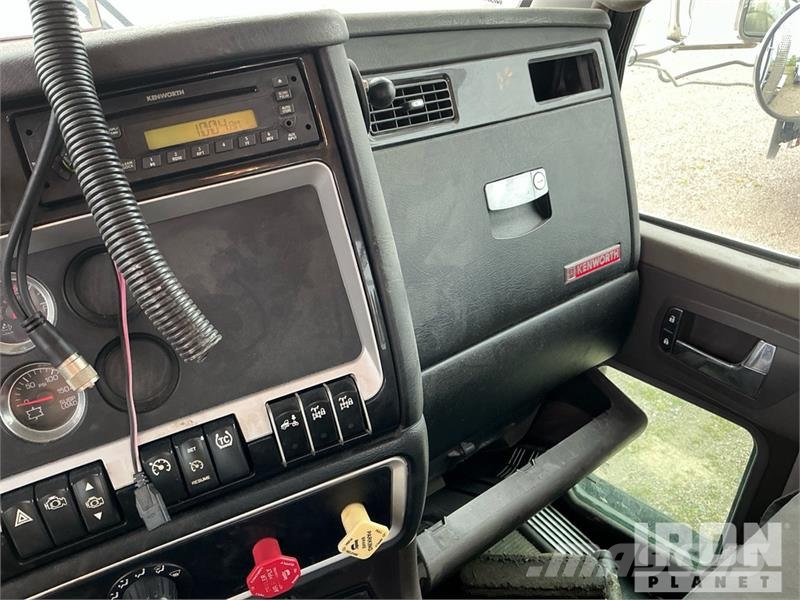Kenworth T800 Tractor Units