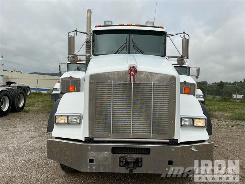 Kenworth T800 Tractor Units