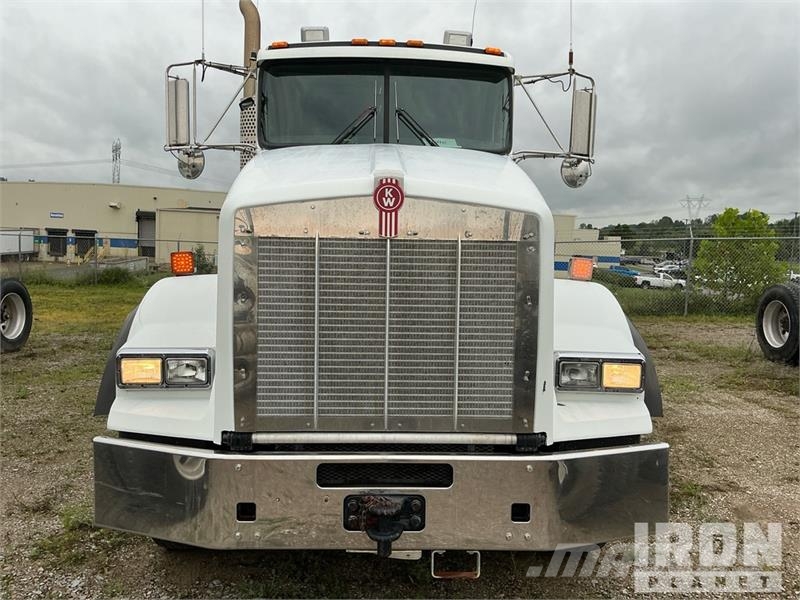 Kenworth T800 Tractor Units