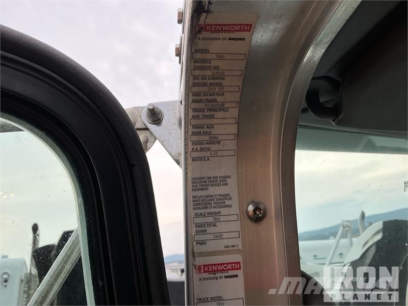 Kenworth T800 Tractor Units