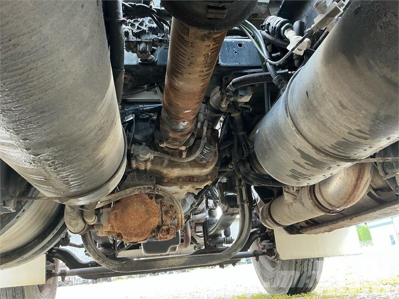 Kenworth T800 Tractor Units