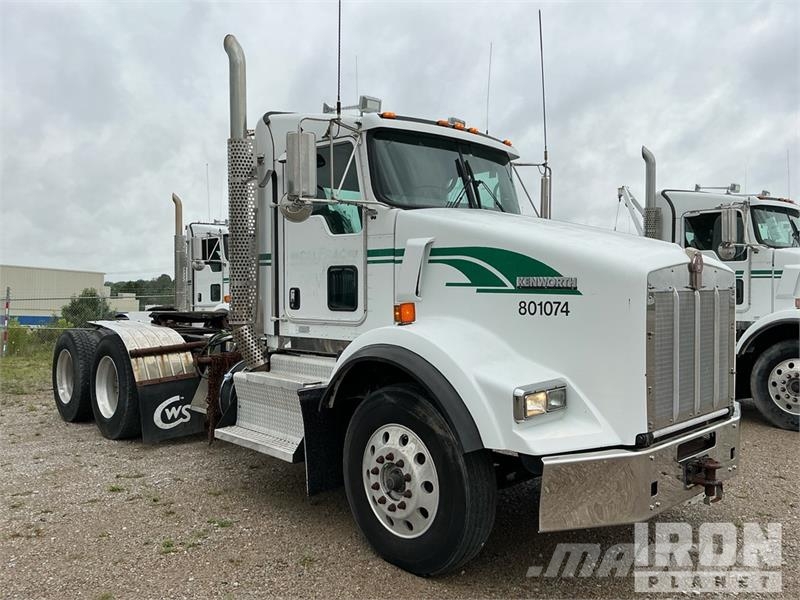 Kenworth T800 Tractor Units