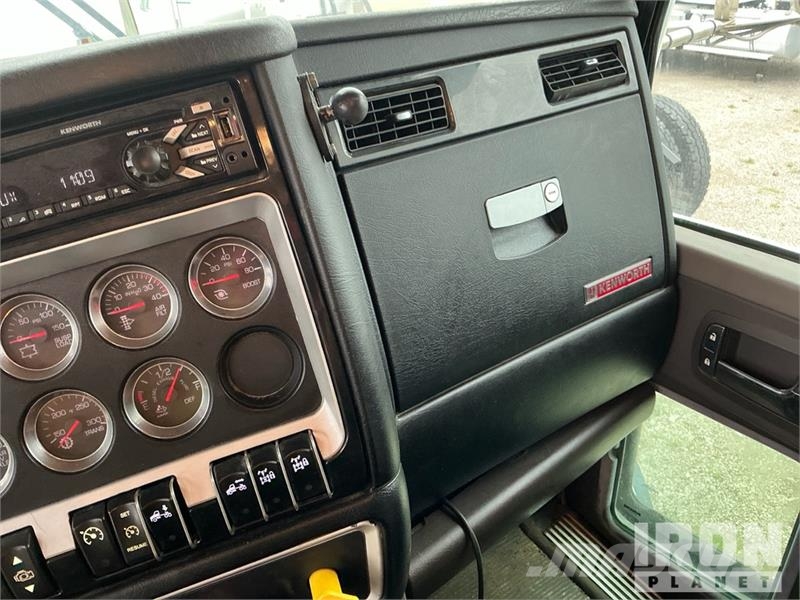 Kenworth T800 Autotractoare