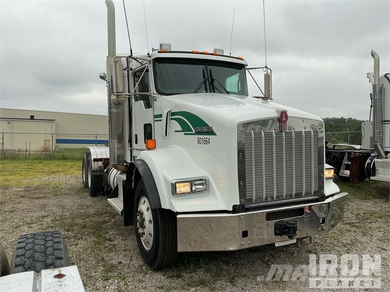 Kenworth T800 Autotractoare