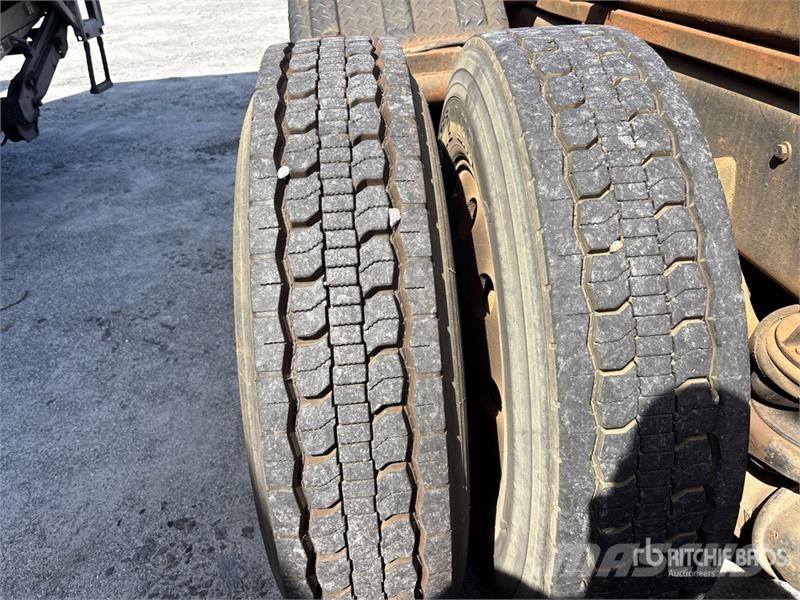Kenworth T800 Liftdumper biler