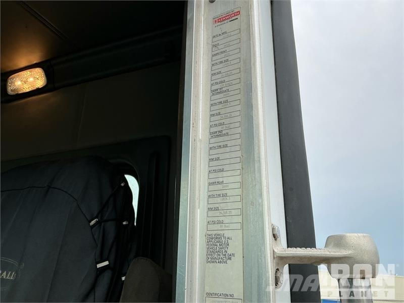 Kenworth T800 Tractor Units