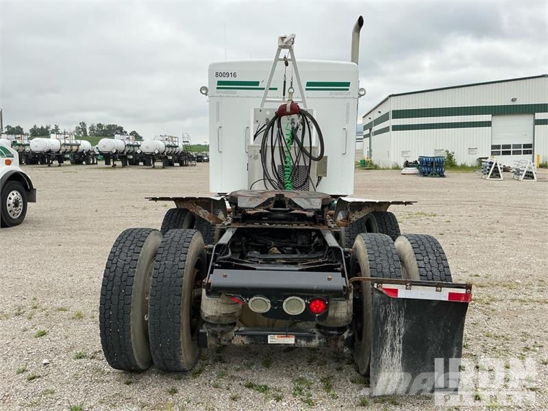 Kenworth T800 Autotractoare
