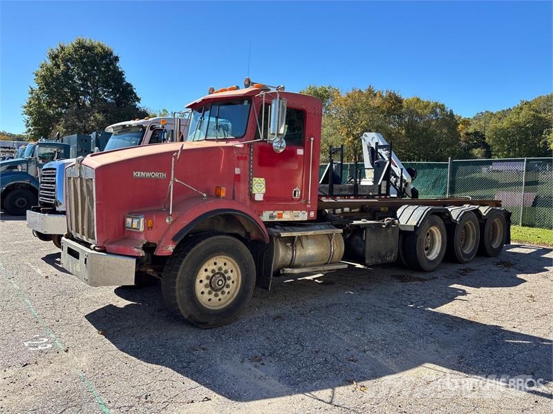 Kenworth T800 스킵 로더 트럭