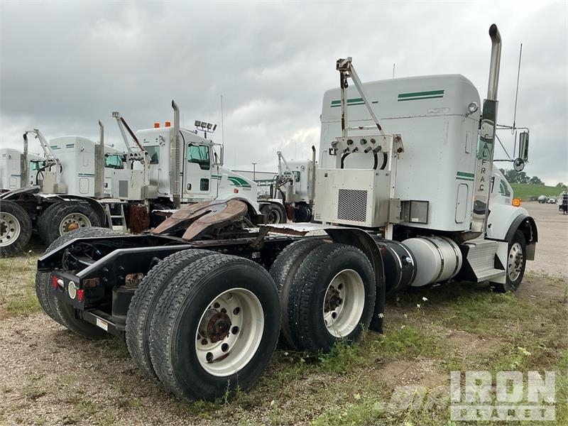 Kenworth T800 Tractor Units