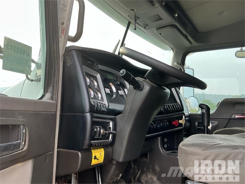 Kenworth T800 Tractor Units