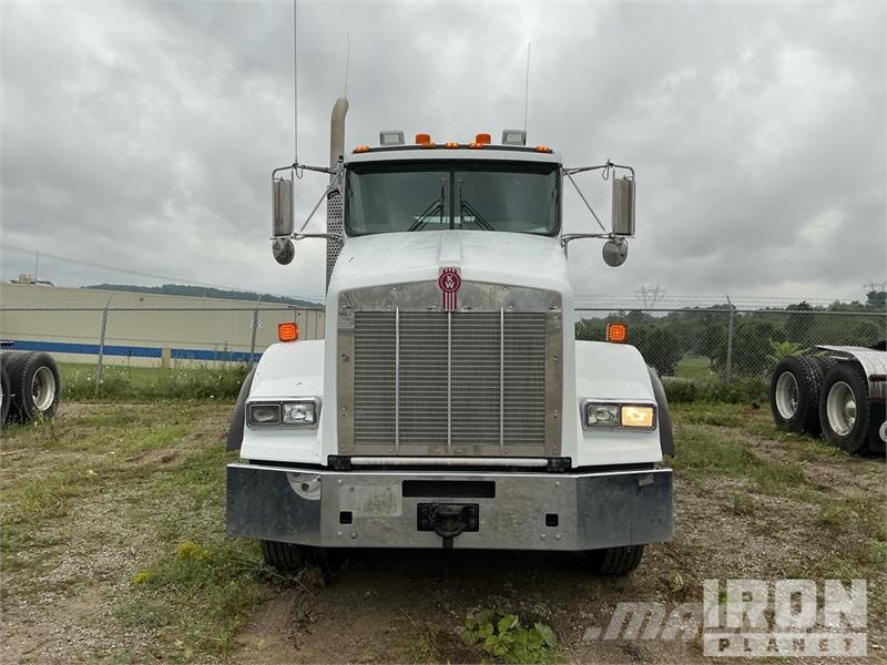 Kenworth T800 Tractor Units
