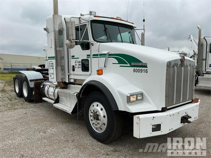 Kenworth T800 Autotractoare