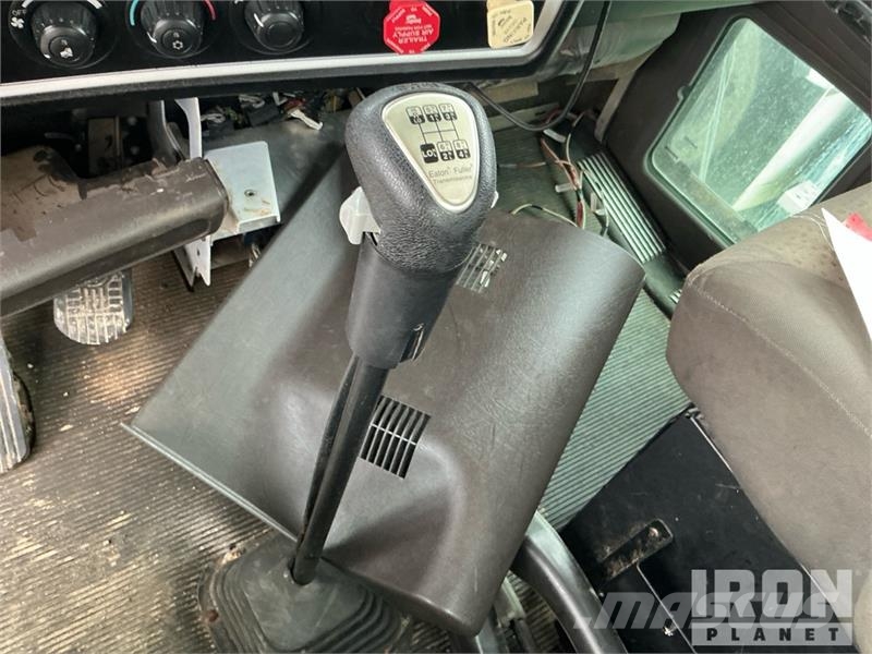 Kenworth T800 Autotractoare