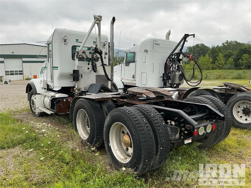 Kenworth T800 Autotractoare