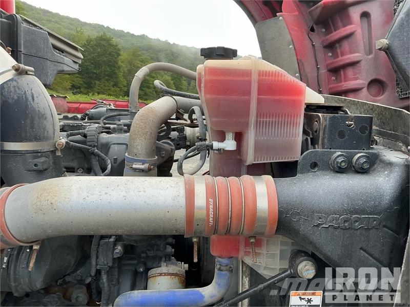 Kenworth T880 شاحنات قلابة
