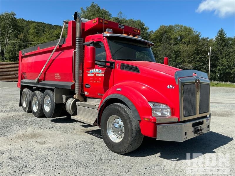 Kenworth T880 شاحنات قلابة
