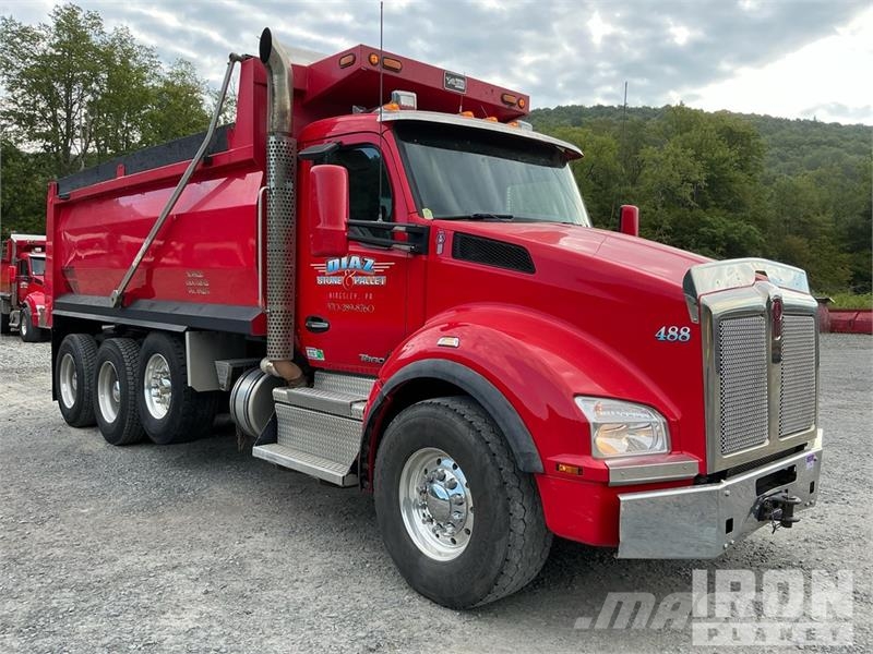 Kenworth T880 شاحنات قلابة