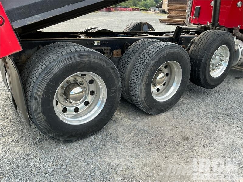Kenworth T880 شاحنات قلابة