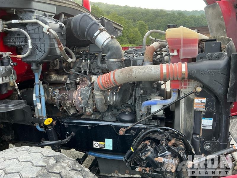 Kenworth T880 شاحنات لوادر