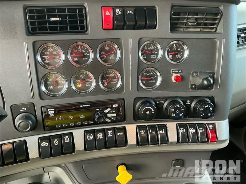 Kenworth T880 شاحنات قلابة