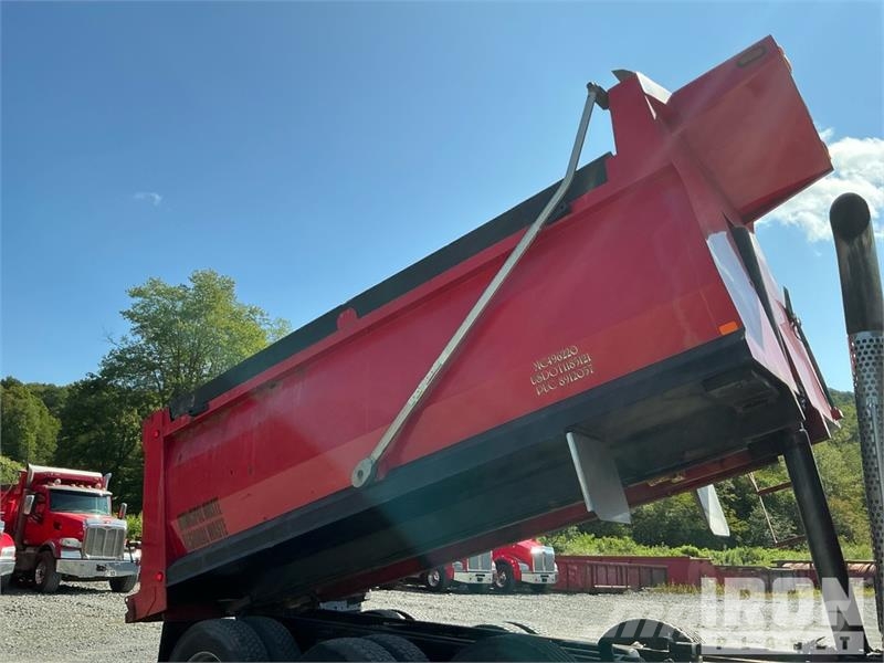 Kenworth T880 شاحنات قلابة