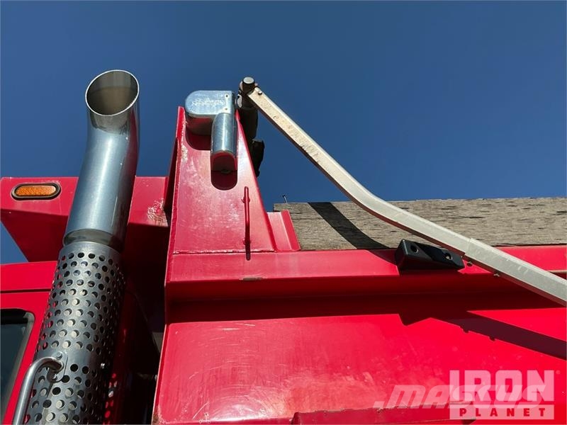 Kenworth T880 شاحنات قلابة