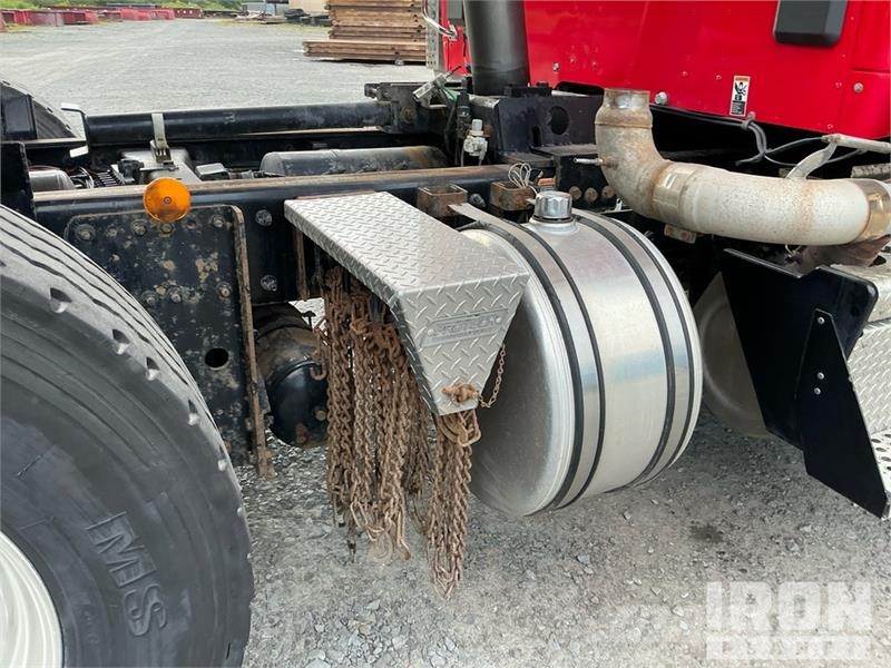 Kenworth T880 شاحنات قلابة